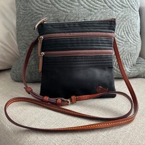 Dooney Bourke Black Nylon North South Triple Zip Crossbody Bag Leather Trim Vntg